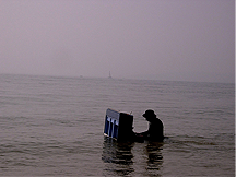 piano-in-the-sea
